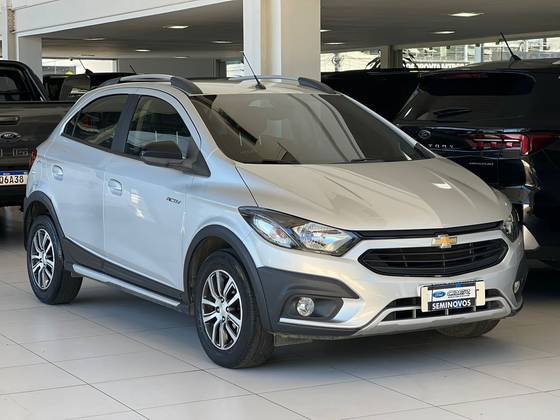 CHEVROLET ONIX 1.4 MPFI ACTIV 8V FLEX 4P MANUAL